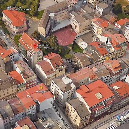 Apartamento Completamente Equipado Centro Ferrol Luaran gambar