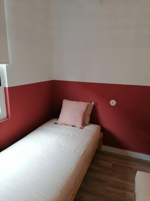 Apartamento Completamente Equipado Centro Ferrol Luaran gambar